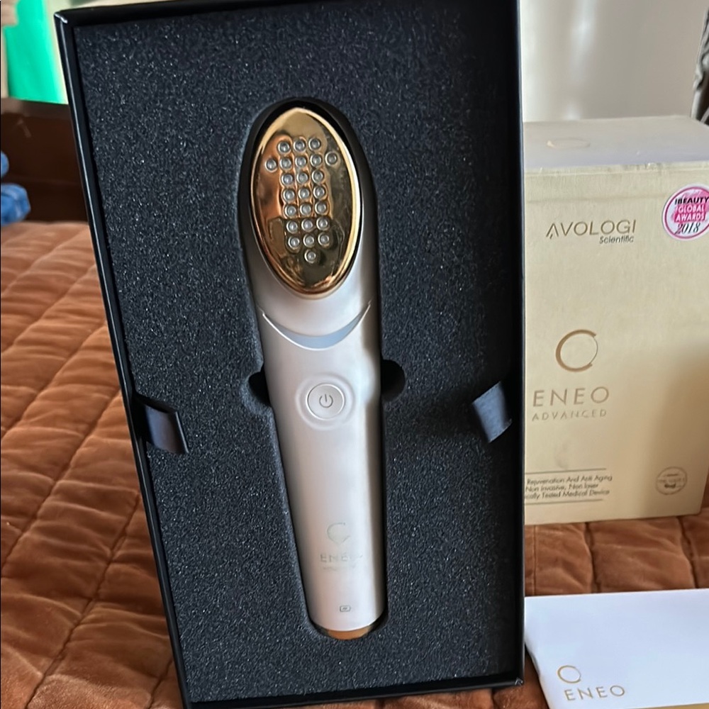 Sleek Gold Skincare Tool for Facial Treatments 2 available
